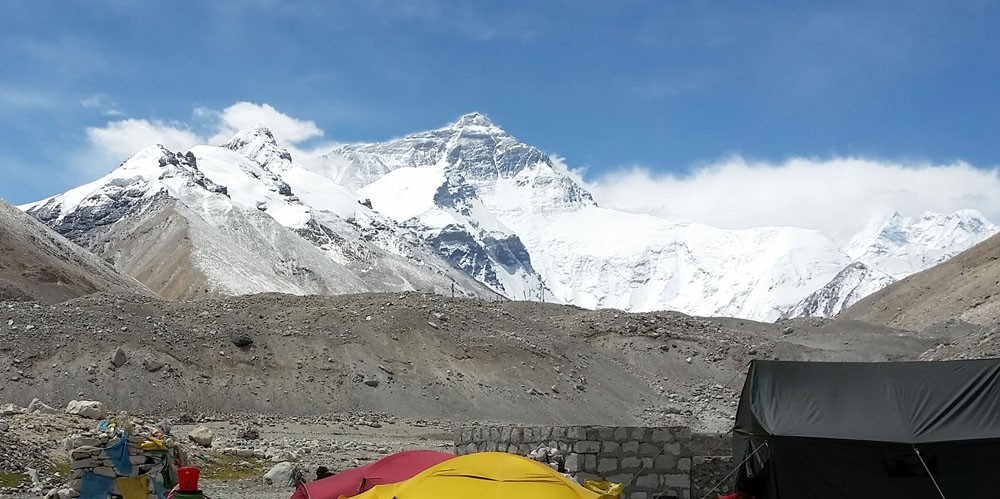 Everest Base Camp Trekking through Lhasa 17 days